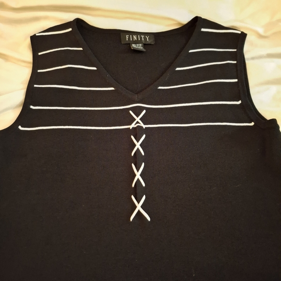 Finity Black and White Striped Tank Top - Picture 5 of 6